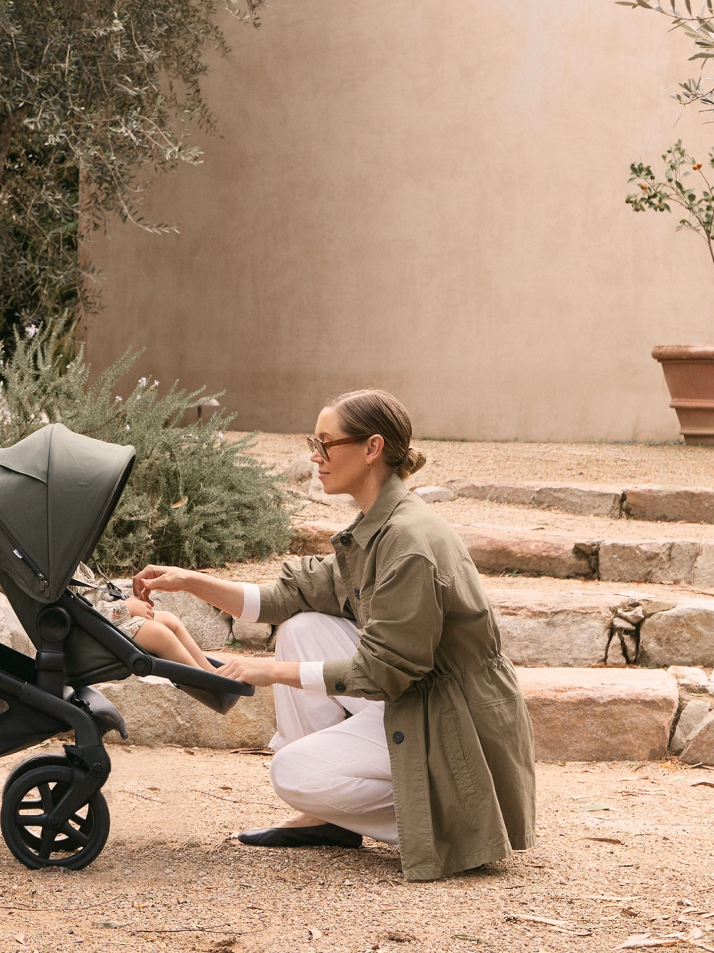 Baby Village brand imagery